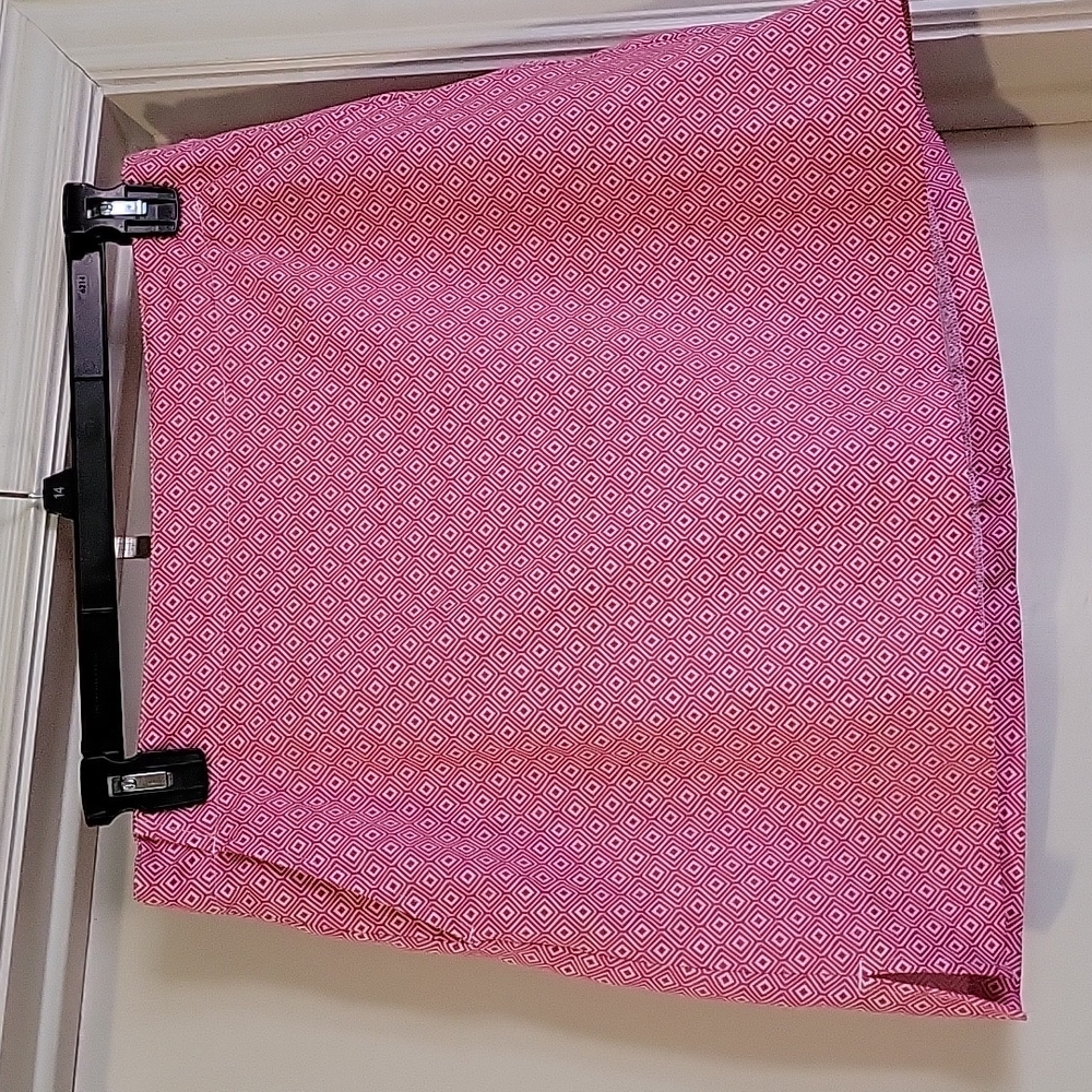 Lady Hagen pink and white skort sz 10.